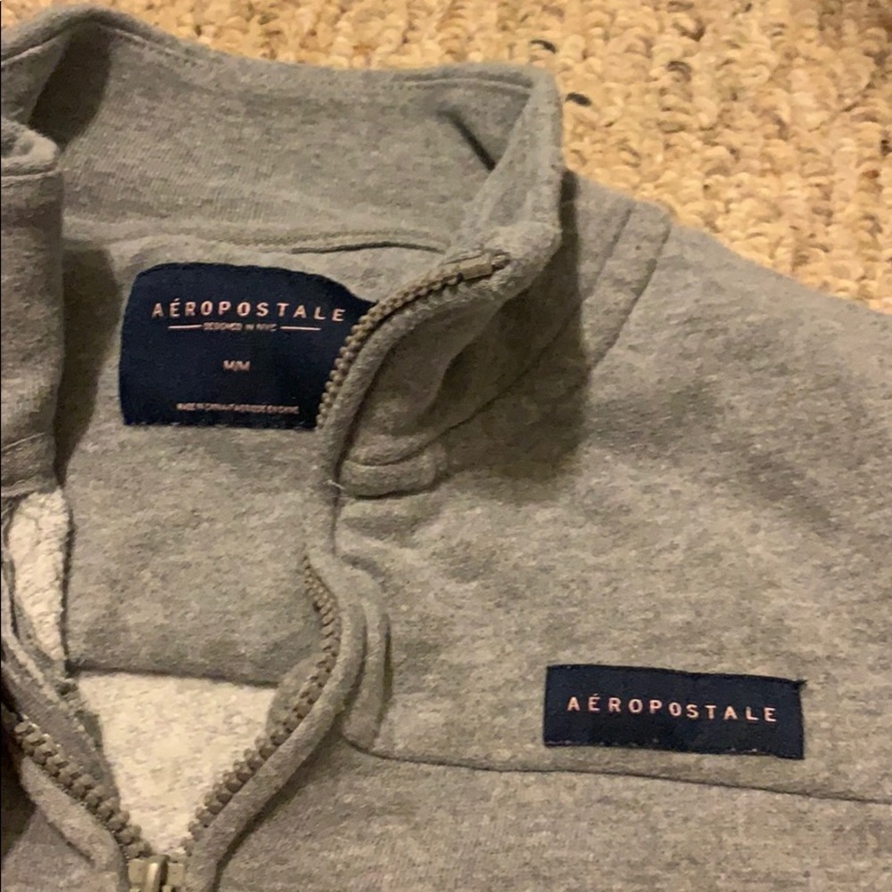 Pullover - Picture 2 of 2